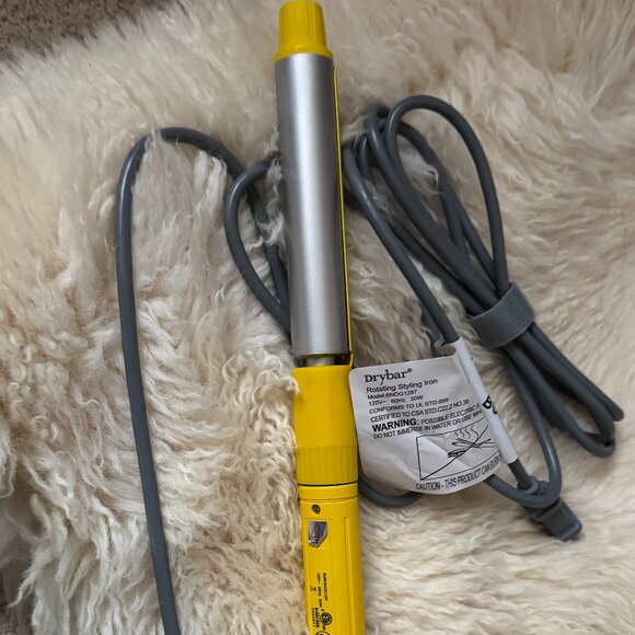 Drybar 3-Day Bender 1” Digital Curling Iron - Preowned - Picture 7 of 12